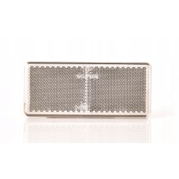 Priklijuotas baltas stačiakampis atšvaitas