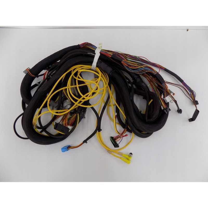 Cnh korpusas new Holland montavimas 9440355990