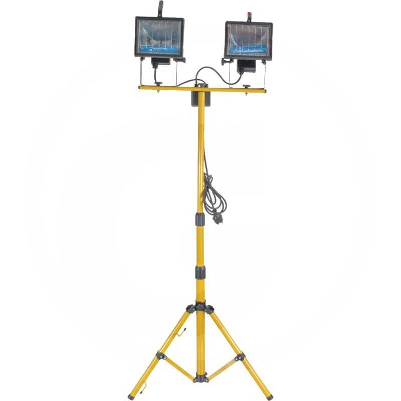 2 x 500 W CE halogeninis prožektorius ant 2 x 5 stovo