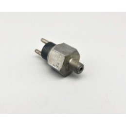 Stabdymo žibintų jungiklis c 360 apvalūs kaiščiai 50426370