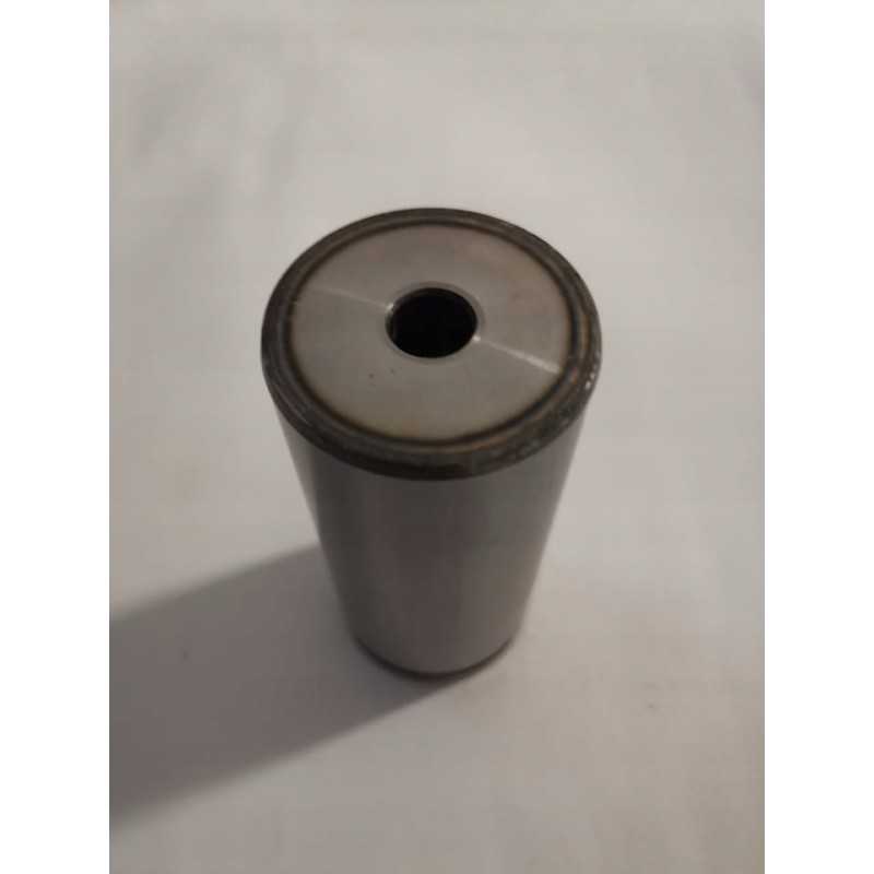 Deutz apatinis kaištis 04351104