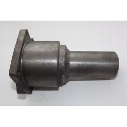 Ursus C330 sankabos guolio rankovės dangtis 5001103