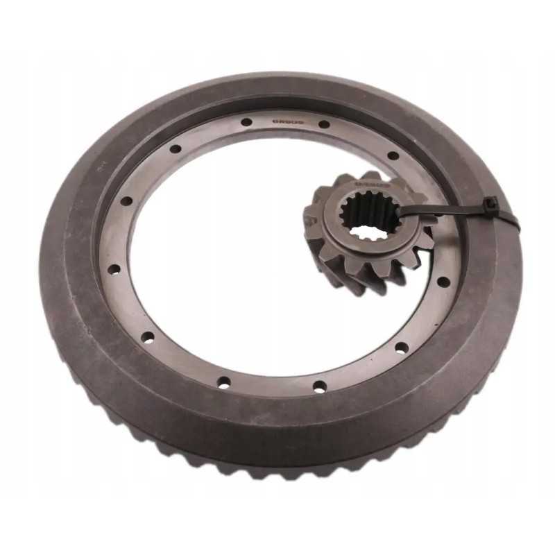 Pora atakuojančių ratų 46625070 zetor c 360 kniedės fi 8 dantukai