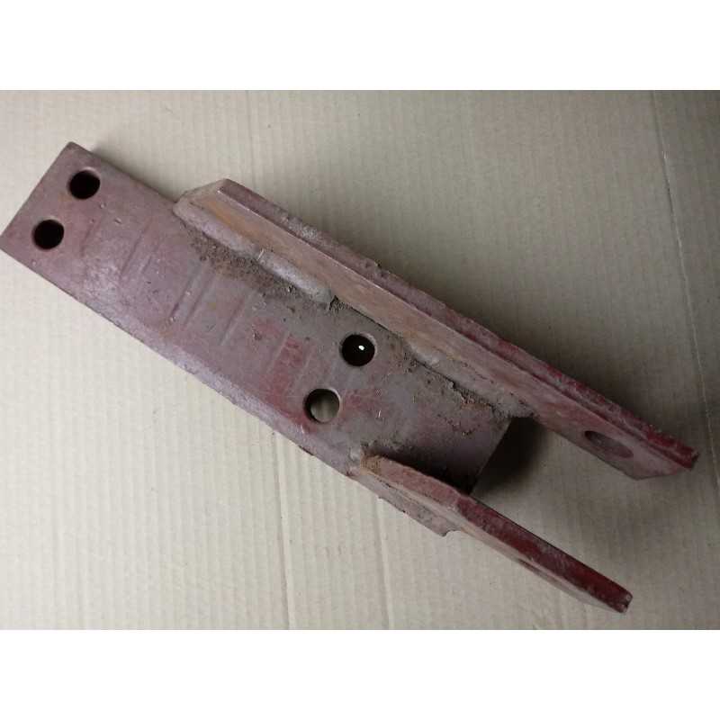 Kairysis skliaustas ursus c 385 zetor 83449030 pl