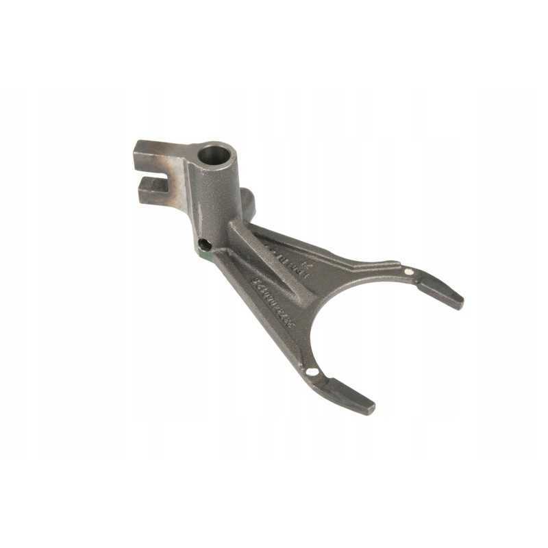 3175005m1 pavarų šakė