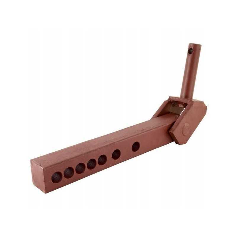 Strėlė bus pritvirtinta prie 3 sistemos taško ilgesniu kaiščiu