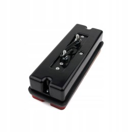 Zetor galinis žibintas 67115711 67115712