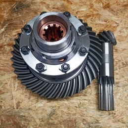 Pilnas diferencialo mechanizmas Ursus C 330