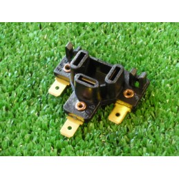 Jungčių blokas priekinių žibintų lemputėms