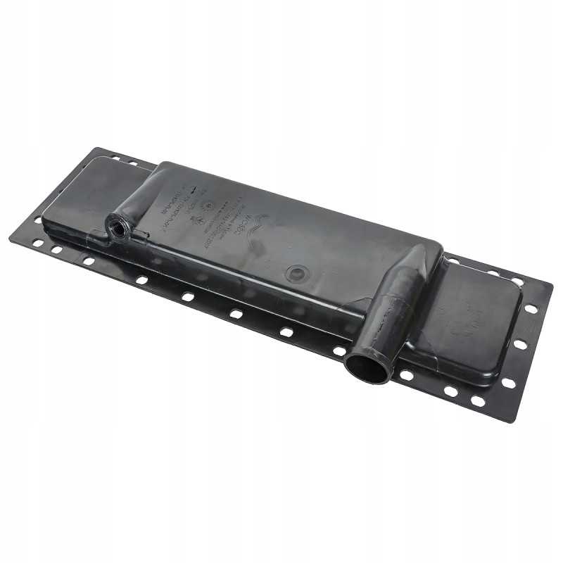 Apatinis radiatoriaus bakas mtz plastikinis 70p1301075
