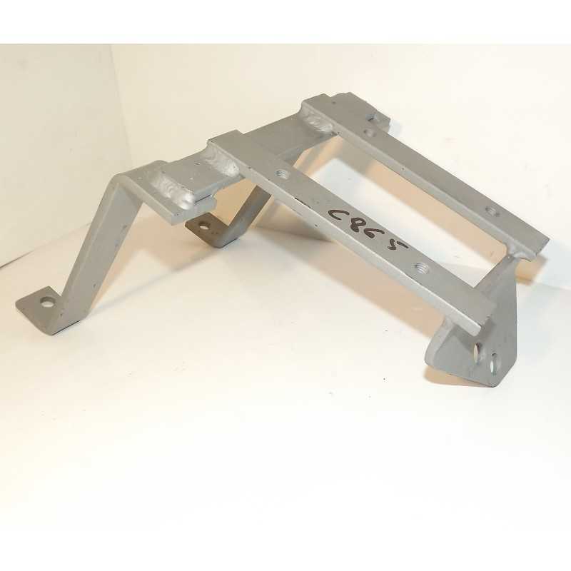 Sėdynės atramos pagrindas Ursus C 330 42334010