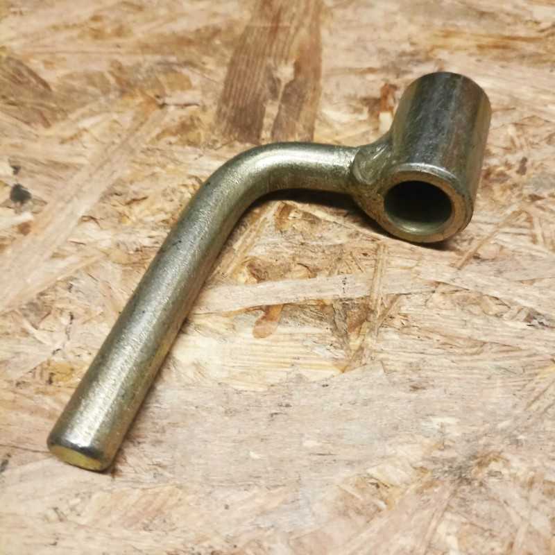 Dešinysis pakabos švaistiklis ursus c 385 80450090