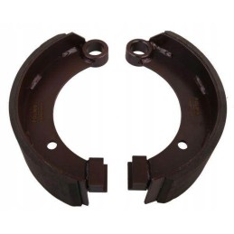 Stabdžių kaladėlė 1 dešinė 1 kairė priekaba d 47