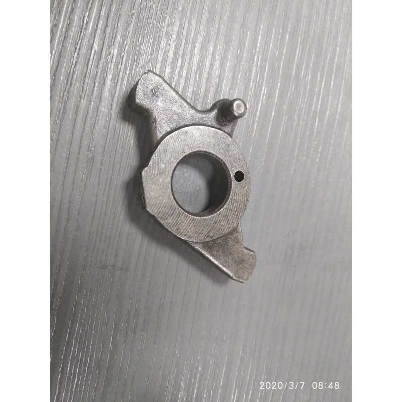 Sankabos svirtis mtz 1221 oem 1421601087b