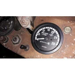 Variklio valandų skaitiklis, tachometras ursus 330 360