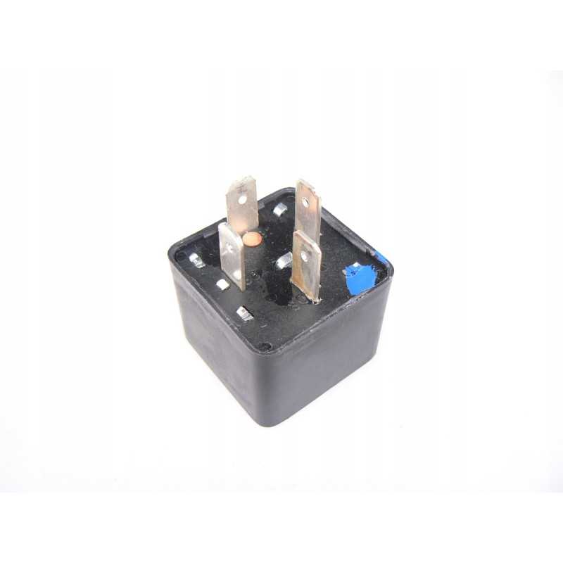12v relė 4 kontaktai zetor 5211 7745 59115806