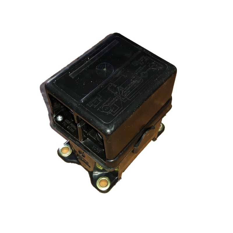 Paleidimo srovės jungiklis 12v 24v mtz Baltarusija