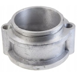 Pakelkite Ursus C 330 filtro dangtelį