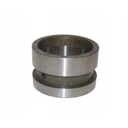 Ursus priekinės pavaros sankabos įvorė 80185077