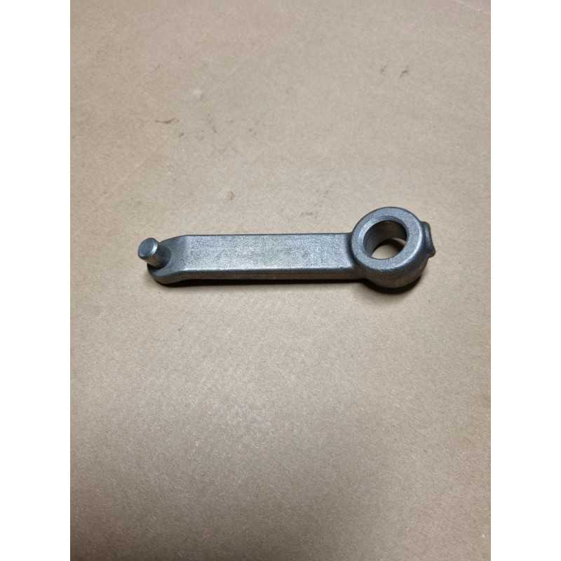 Ursus C330 relės pavaros svirtis 42250100