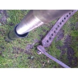 Dešinė pakaba su švaistikliu ursus c 330 gopart strypu