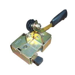 Kabinos dešinės durų spyna, Mtz Belarus kabina