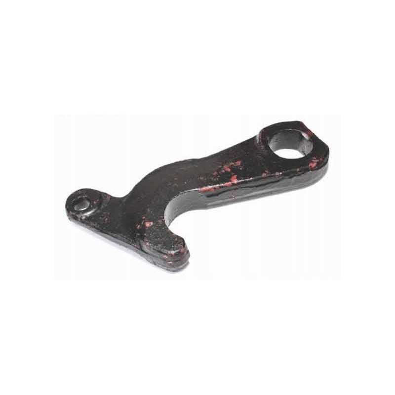 Mtz apatinė kablio akis