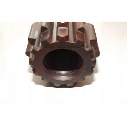 Sankaba ir pakopos velenas tinka c 4011