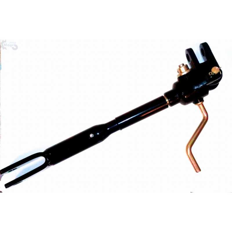 Dešinioji pakaba su švaistikliu Ursus C 330