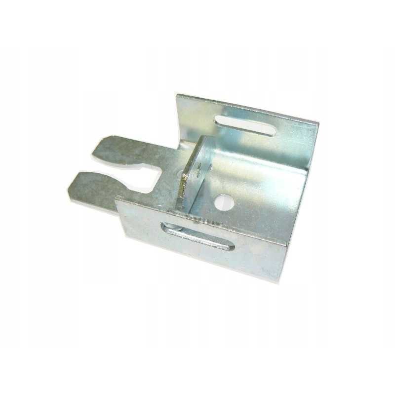 Zetor 5211 7745 70115331 gaubto spynos rankena