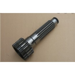 C 385 reduktoriaus varomasis velenas