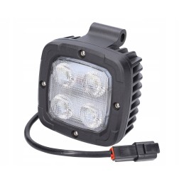 Fendt Vario LED darbo lempa 4000 liumenų kokybė
