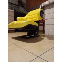 Padalinta sėdynė ursus c 330 c 360 geltona