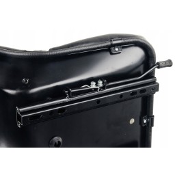 Universali PVC sėdynė ant bėgių traktoriams