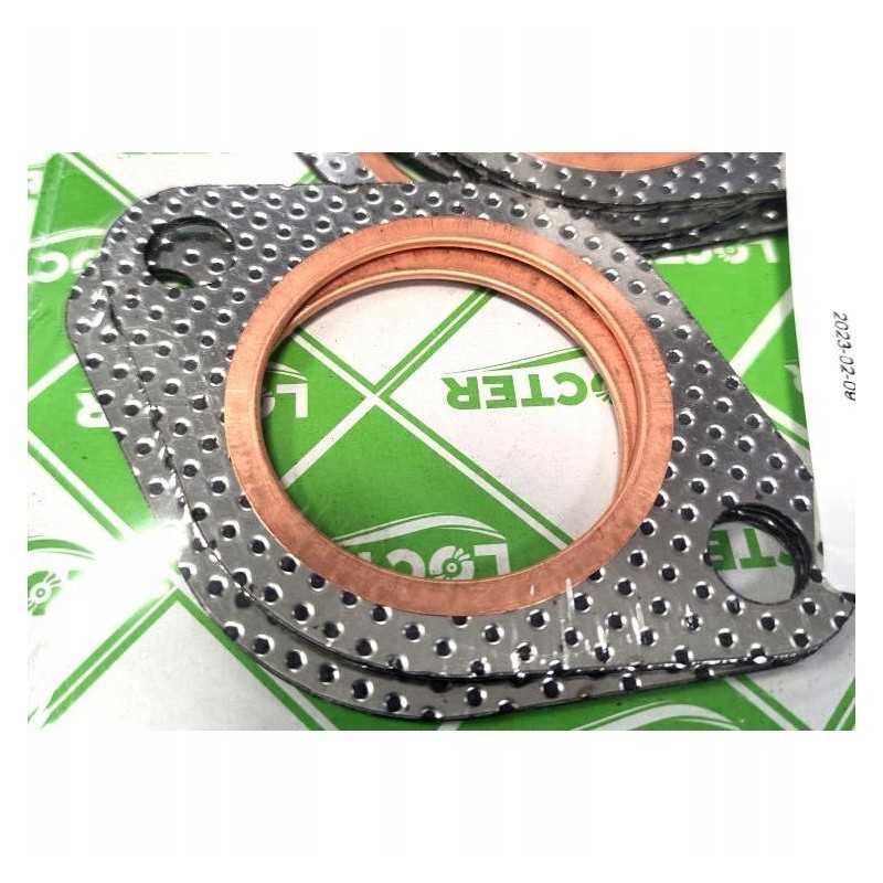 Renault Ares Ceres išmetimo kolektoriaus tarpinė