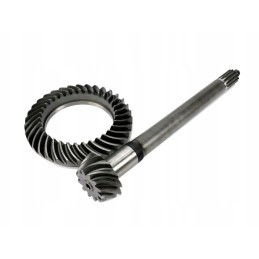 Atakos volas su plokšteliniu ratuku Ursus C385 Warynski