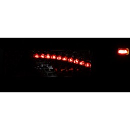 Kombinuoti galiniai gabaritiniai žibintai vilkiko puspriekabei