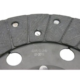 Sankabos diskas traktoriaus pavarai ir žingsniui c 330m o