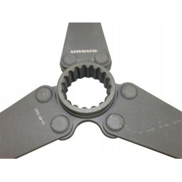 PTO pavaros stebulė sujungta su 18 C 385 Ursus pjaustytuvų