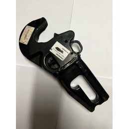 Dešinės apatinės trauklės jungtis su kabliu 65680450240