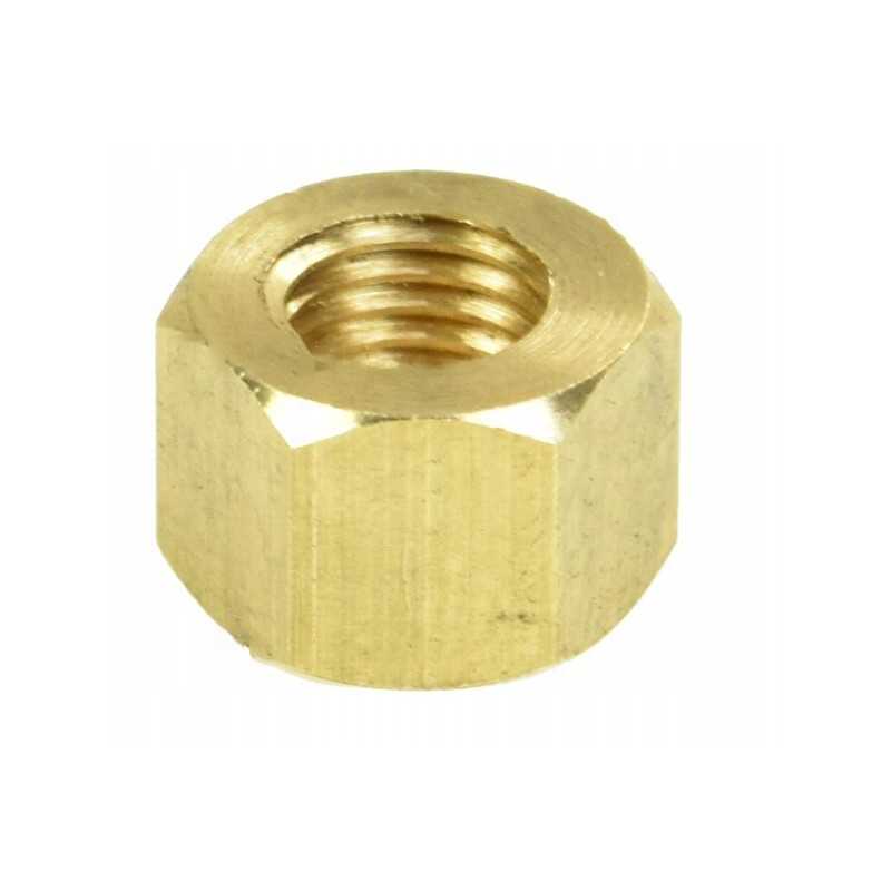 Išmetimo kolektoriaus veržlė t 25 d37a1008127