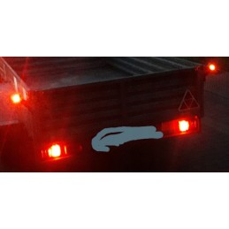 LED galinis žibintas 16x 12 24v kairysis dešinysis universalus